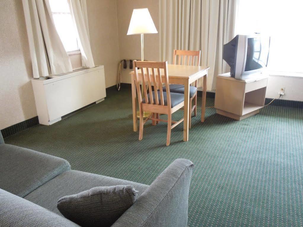 Days Inn By Wyndham Arlington/Washington Dc Exterior foto