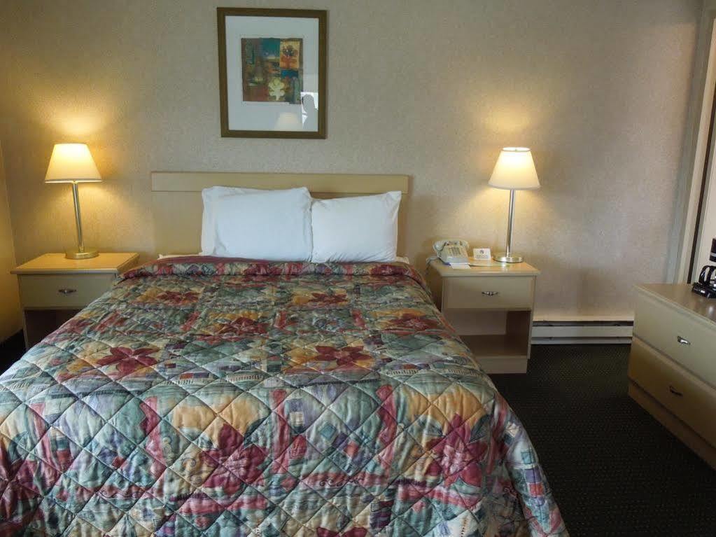 Days Inn By Wyndham Arlington/Washington Dc Exterior foto